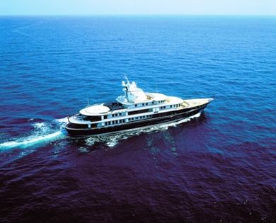 leander yacht charter