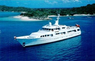 masquerade yacht charter